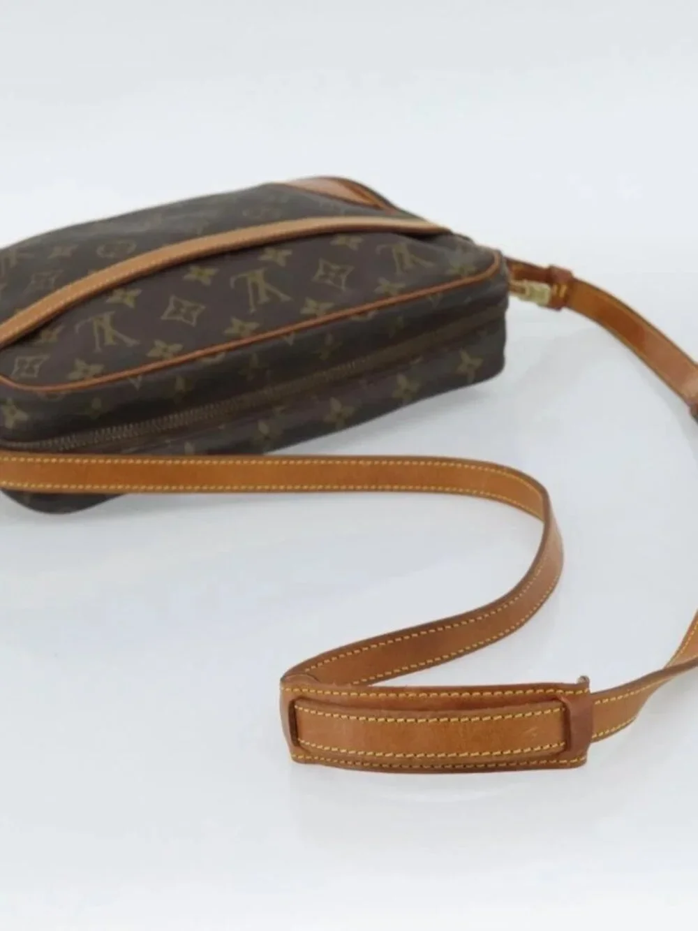 LOUIS VUITTON Monogram Trocadero 27 Shoulder Bag M51274 LV Auth 188424